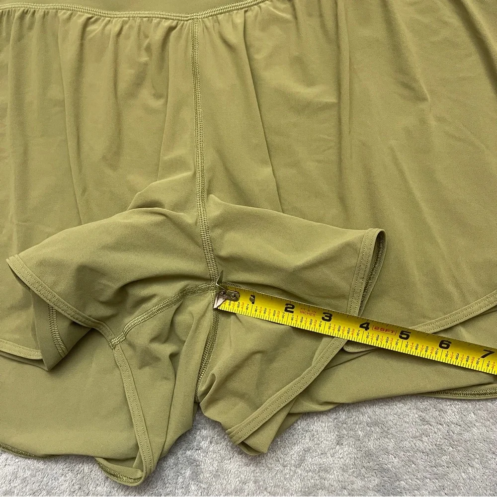 Lululemon Nulu and Mesh High Rise Yogo Shorts 3.5